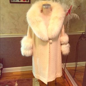 Vintage wool N Fox Stroller Ivory Sz L. Glamour !!